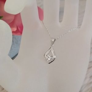 2/$30💕 BNWT Adjustable Sterling Silver Necklace